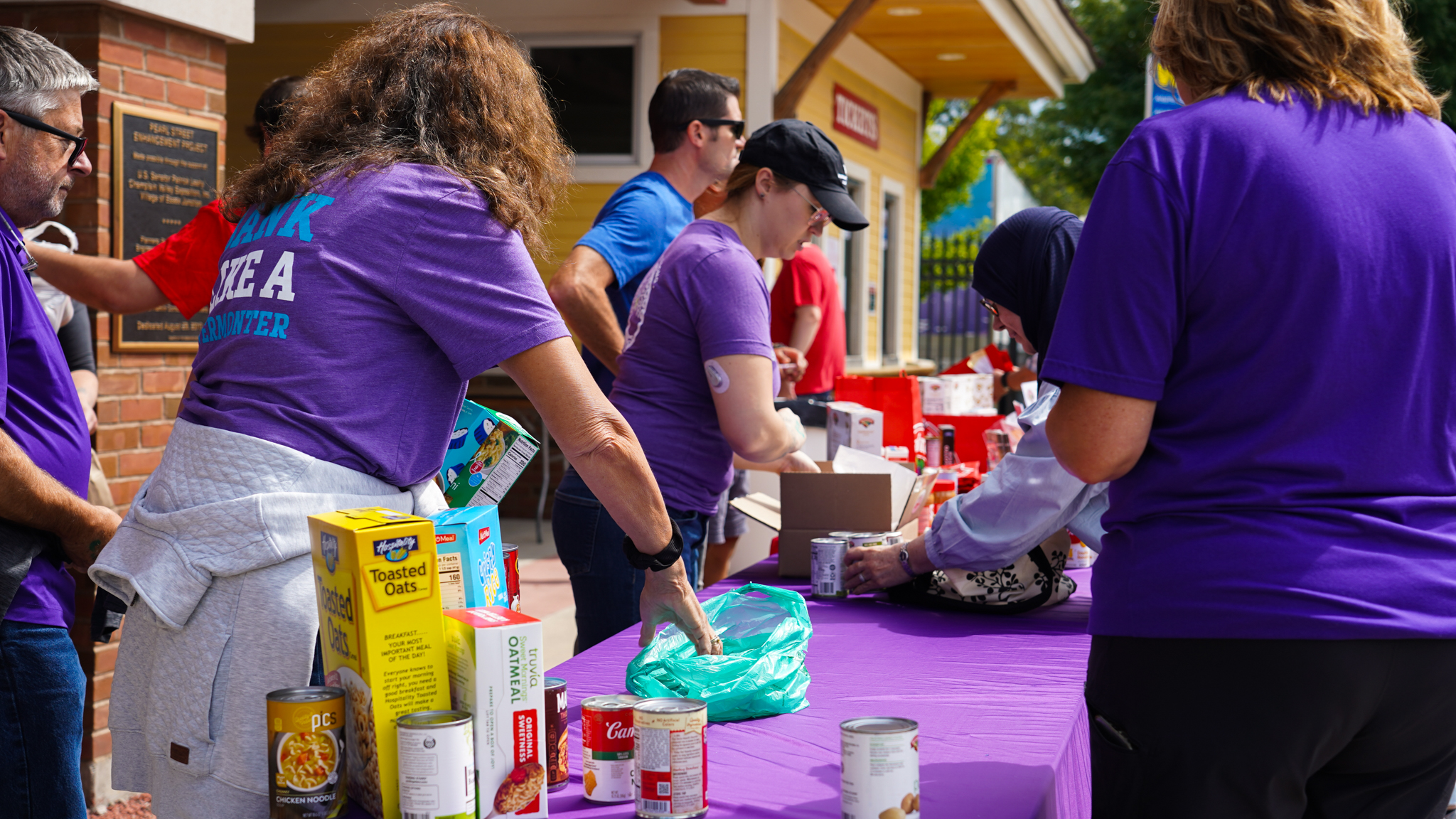 Vermont Federal Breaks Records with The Vermont Foodbank at the Fair