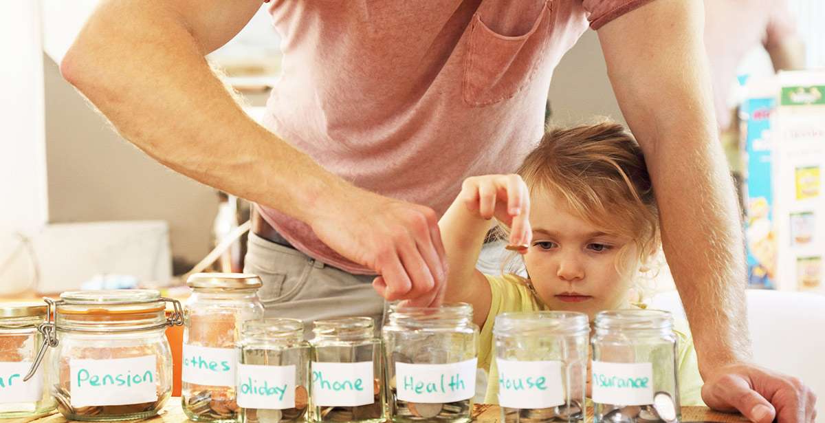 6 Tips for Teaching Your Children About Money