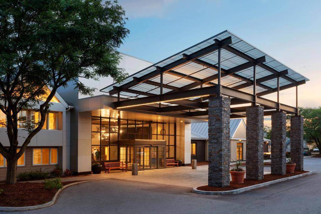 Delta Hotel